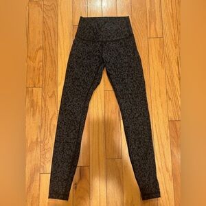 Lululemon Wunder Under Leggings